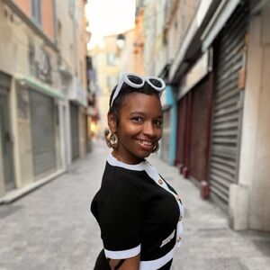 Meet your Posher, Tiffany